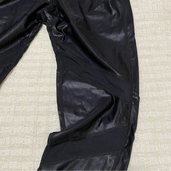 NUX black shiny leggings with lace detailing - Picture 2 of 9